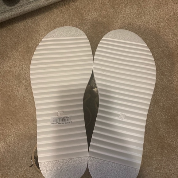 Torrid Gold Strappy Sandals - Picture 3 of 3